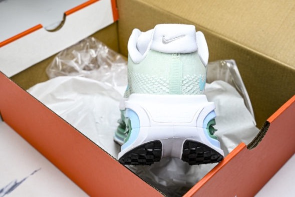 Nike Air Zoom Premium FN8453-014 