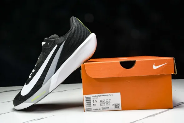 Nike Zoom Rival Fly 4 FV6040-001 