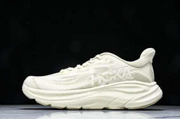 Hoka One One Clifton 10 Low 1162030 OLTM 