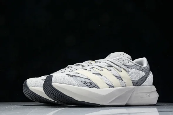 Adidas Lightblaze JQ9973 