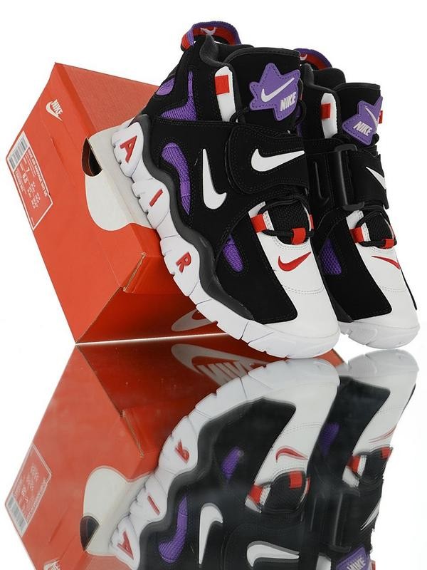 Nike Air Barrage Mid QS