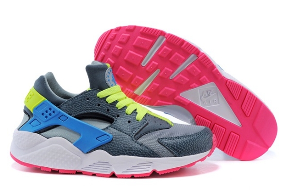 Nike Air Huarache LE  