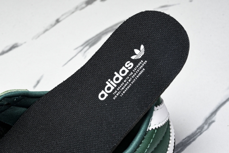 Adidas Tokyo W JR1270