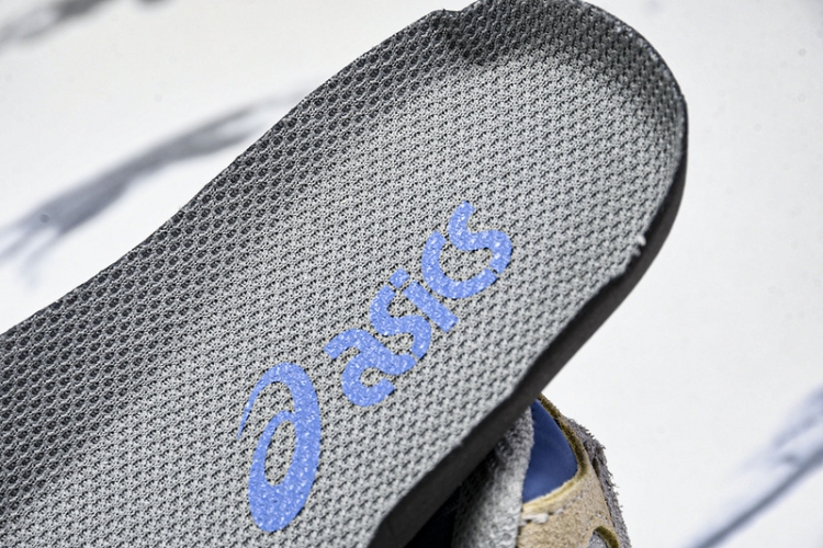 Asics Gel-NYC 1203A372-600