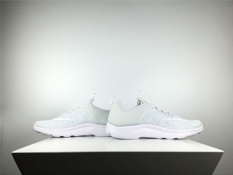 Nike Darwin run “All White” 819803-111