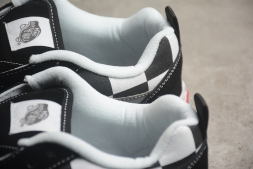 Vans Knu Skool VN0009QCCJJ