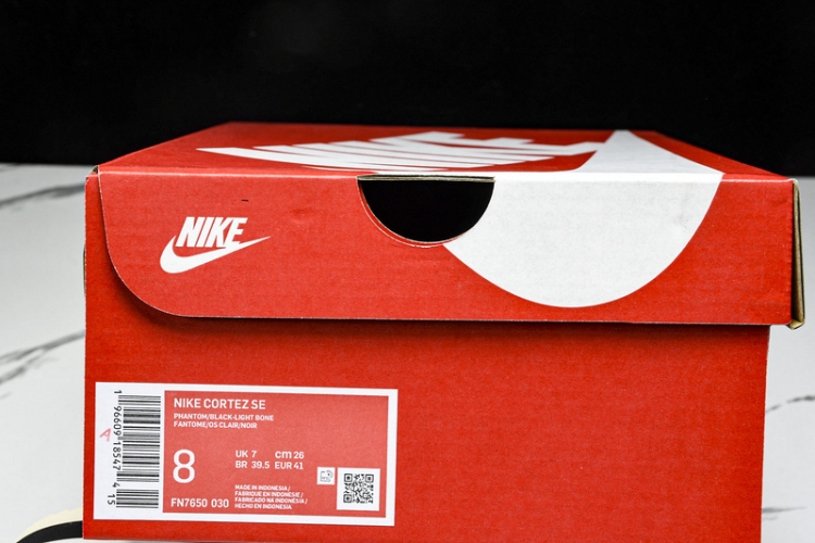  Nike Cortez Classic FN7650-030