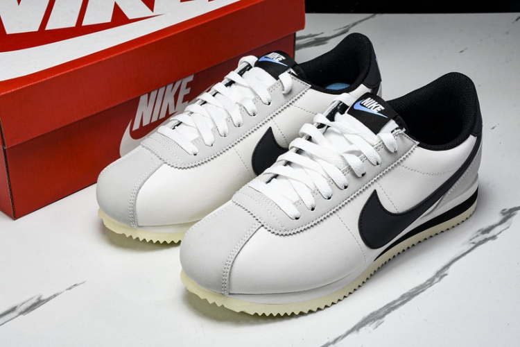  Nike Cortez Classic FN7650-030