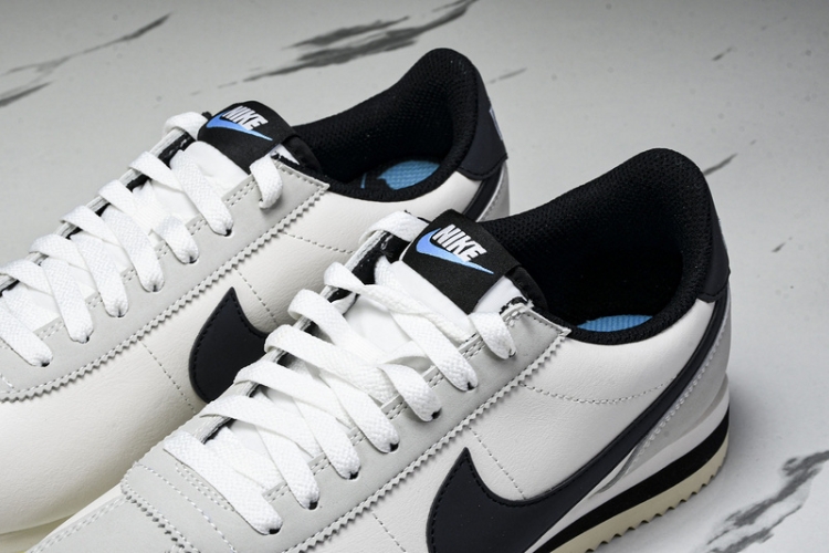  Nike Cortez Classic FN7650-030