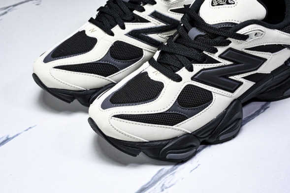 New Balance 9060 U9060ZBS 