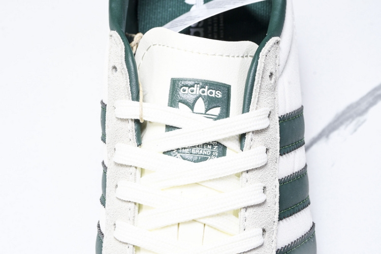 Adidas Tokyo W JP9705