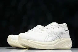 Asics Gel-Nimbus 26 1011B794-101