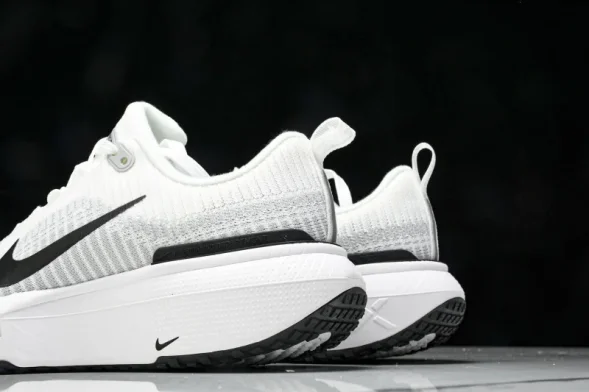 Nike ZoomX Invincible Run Flyknit 3 DR2615 002 