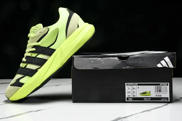 Adidas Lightblaze JP7308 