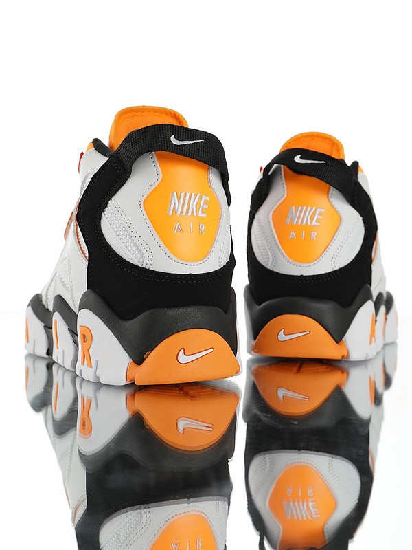 Nike Air Barrage Mid QS