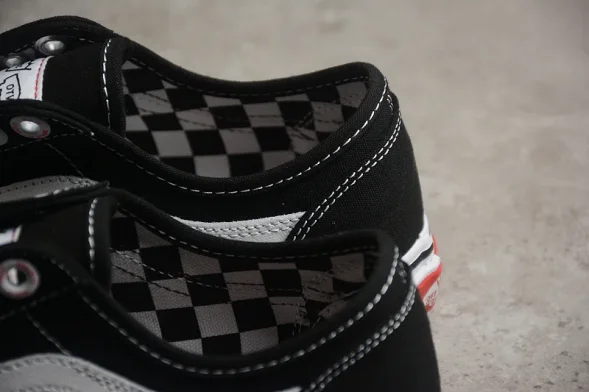 Vans Old Skool Tapered VN0A54F49Y4 