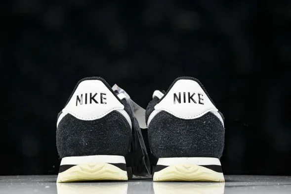 Nike Cortez Classic FJ2530-001 