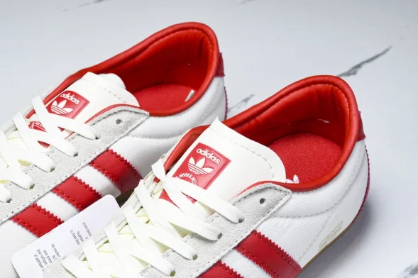 Adidas Tokyo W JI3300 