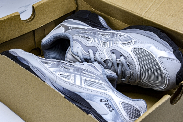 Asics Gel-NYC 1203A280-020
