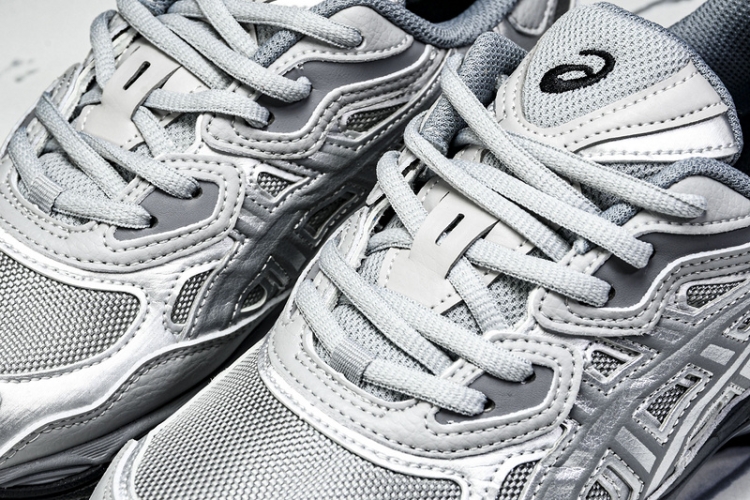 Asics Gel-NYC 1203A280-020