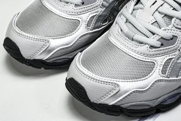 Asics Gel-NYC 1203A280-020 