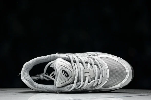 Asics Gel-NYC 1203A280-020 