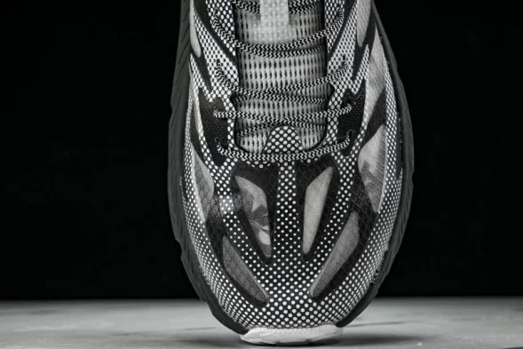 Hoka One One Mafate Speed 4 1168971 BWHT 