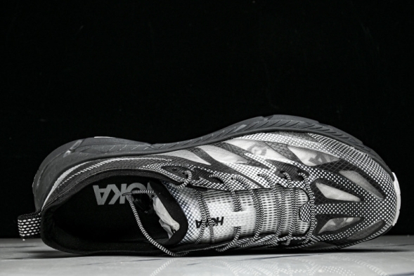 Hoka One One Mafate Speed 4 1168971 BWHT 