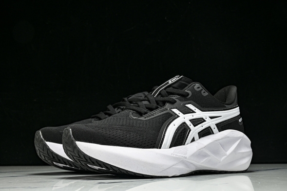 Asics Novablast 5 1011B974-030 
