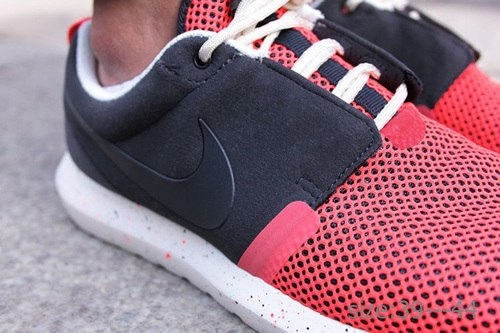 Nike Roshe Run   Hyperfuse Мужские Женские Купить в наличии бесплатная доставка