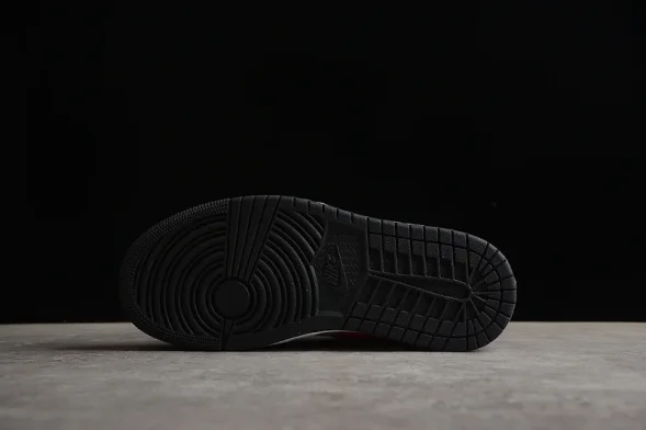 Nike Air Jordan 1 low DC0774-004  