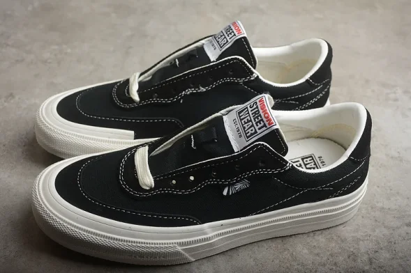 Vision Street Wear V231NY700802 