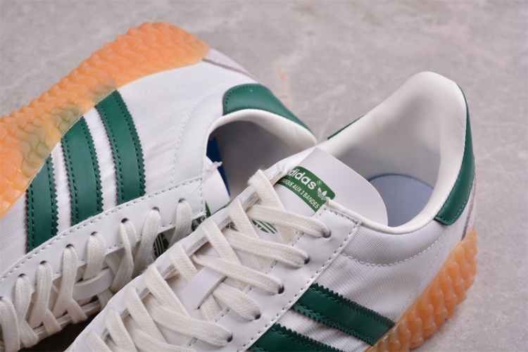  Adidas Originals Kamanda Country G26797