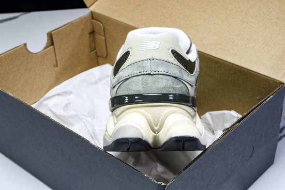 New Balance 9060 U9060JG0 