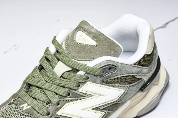New Balance 9060 U9060JG0 