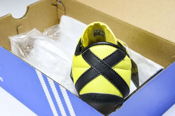 Adidas Tokyo W JI3299 