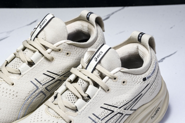 Asics Gel-Nimbus 26 1011B794-021 