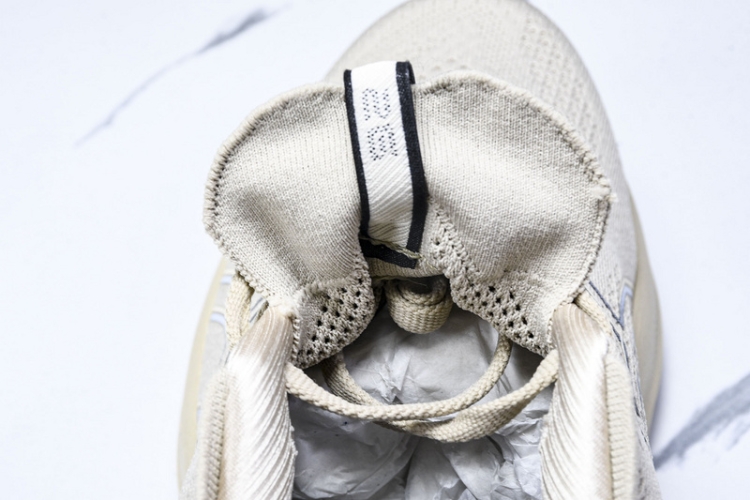 Asics Gel-Nimbus 26 1011B794-021