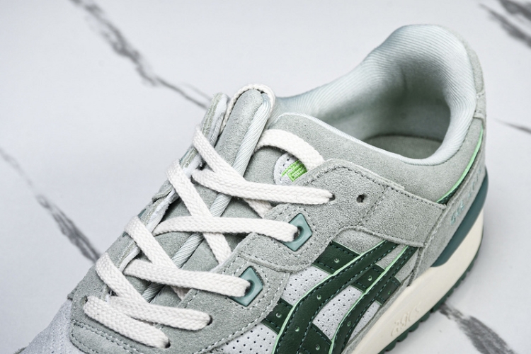  Asics Gel Lyte 3 1201A296-300