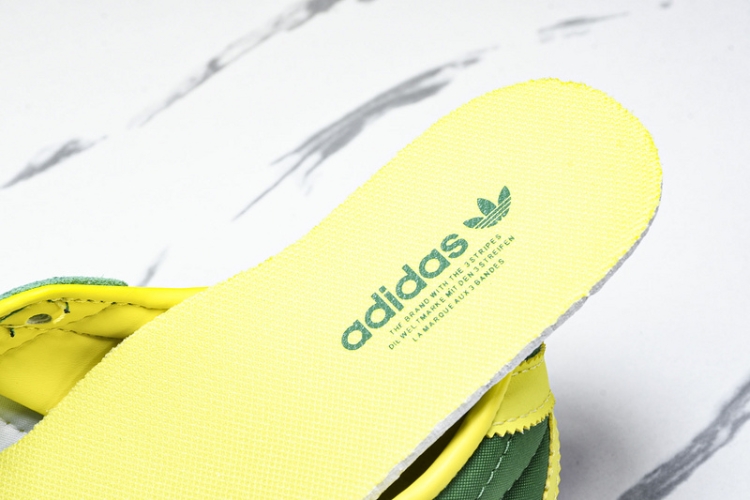Adidas Tokyo W JI3298 