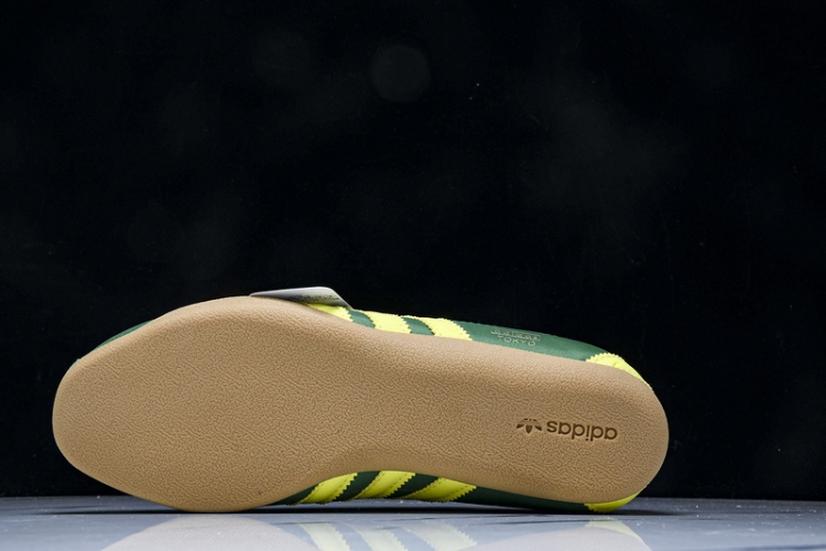 Adidas Tokyo W JI3298 