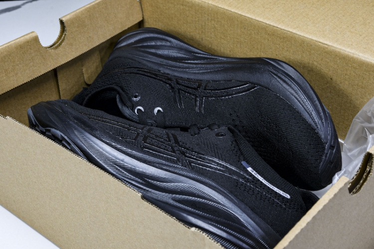 Asics Gel-Nimbus 26 1011B794-002
