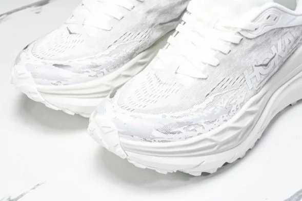 Hoka Stinson 7 1141530 WWH 