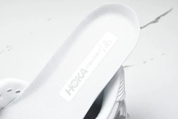 Hoka Stinson 7 1141530 WWH 