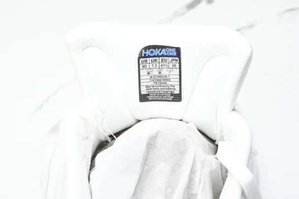 Hoka Stinson 7 1141530 WWH 