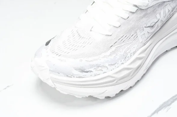 Hoka Stinson 7 1141530 WWH 