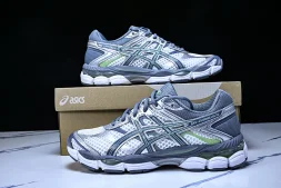 Asics Gel-Cumulus 16 TG 1203A733-100