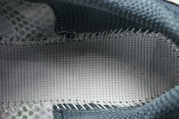 Asics Gel-Cumulus 16 TG 1203A733-100 