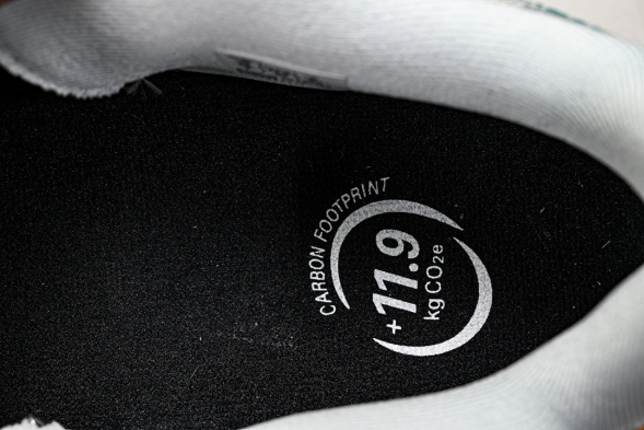 Asics Novablast 5 1011B974-400 