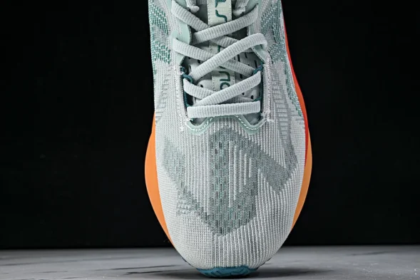 Asics Novablast 5 1011B974-400 